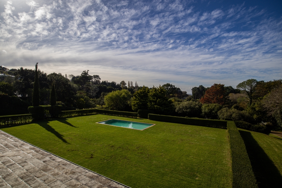 5 Bedroom Property for Sale in Constantia Western Cape